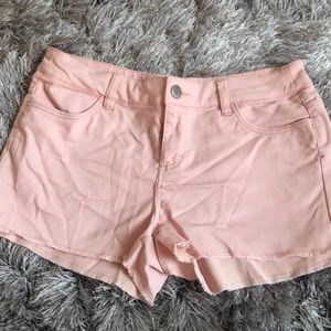 BABY PINK H&M DENIM SHORTS